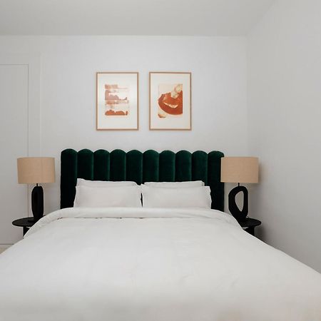Sonder Santa Ana Aparthotel Madrid Luaran gambar