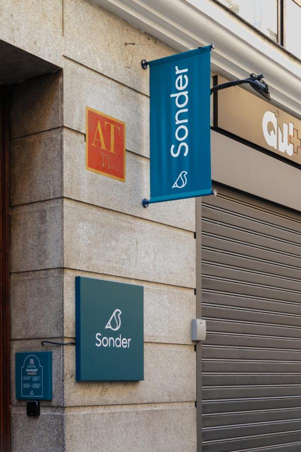 Sonder Santa Ana Aparthotel Madrid Luaran gambar